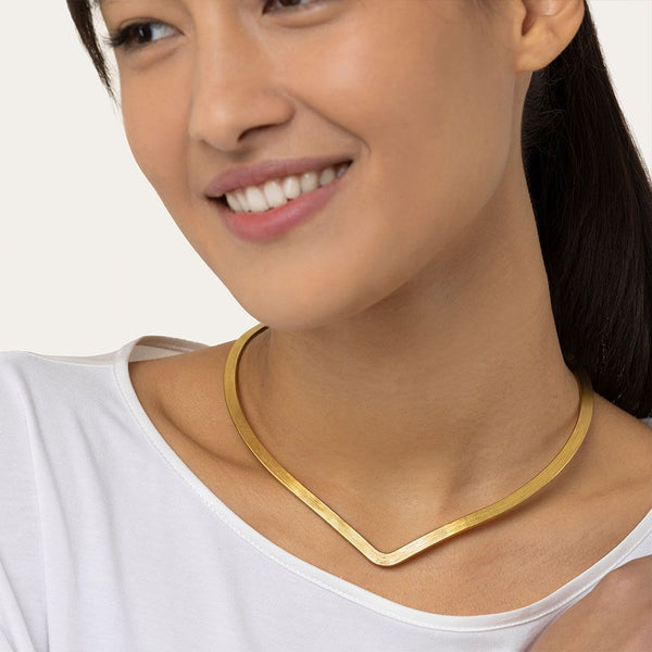 Girocollo Rigido V in Ottone