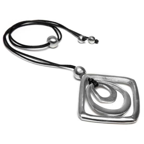 Collana Filo con Pendente Cerchi e Quadrato in Alluminio