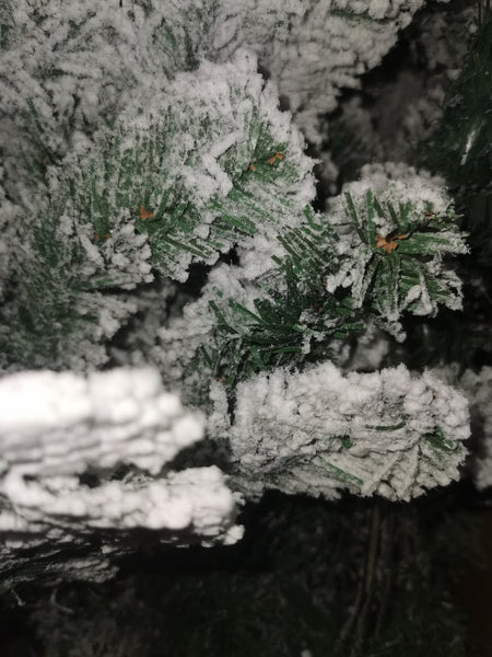 Albero di Natale Pino Lauro Innevato h210