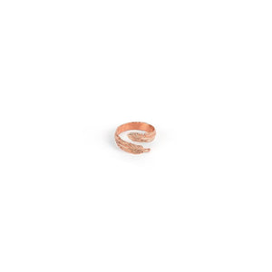    anello-piuma-oro-rosa-vestopazzo