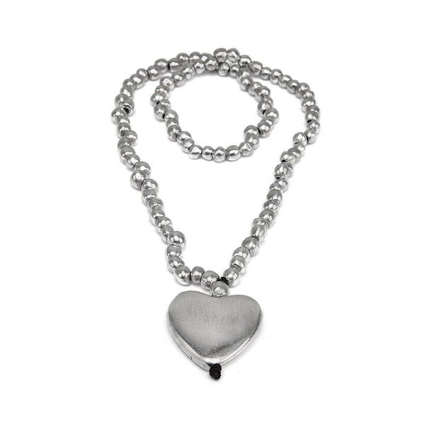 collana-vestopazzo-lunga-sfere-e-cuore-alluminio-al02185